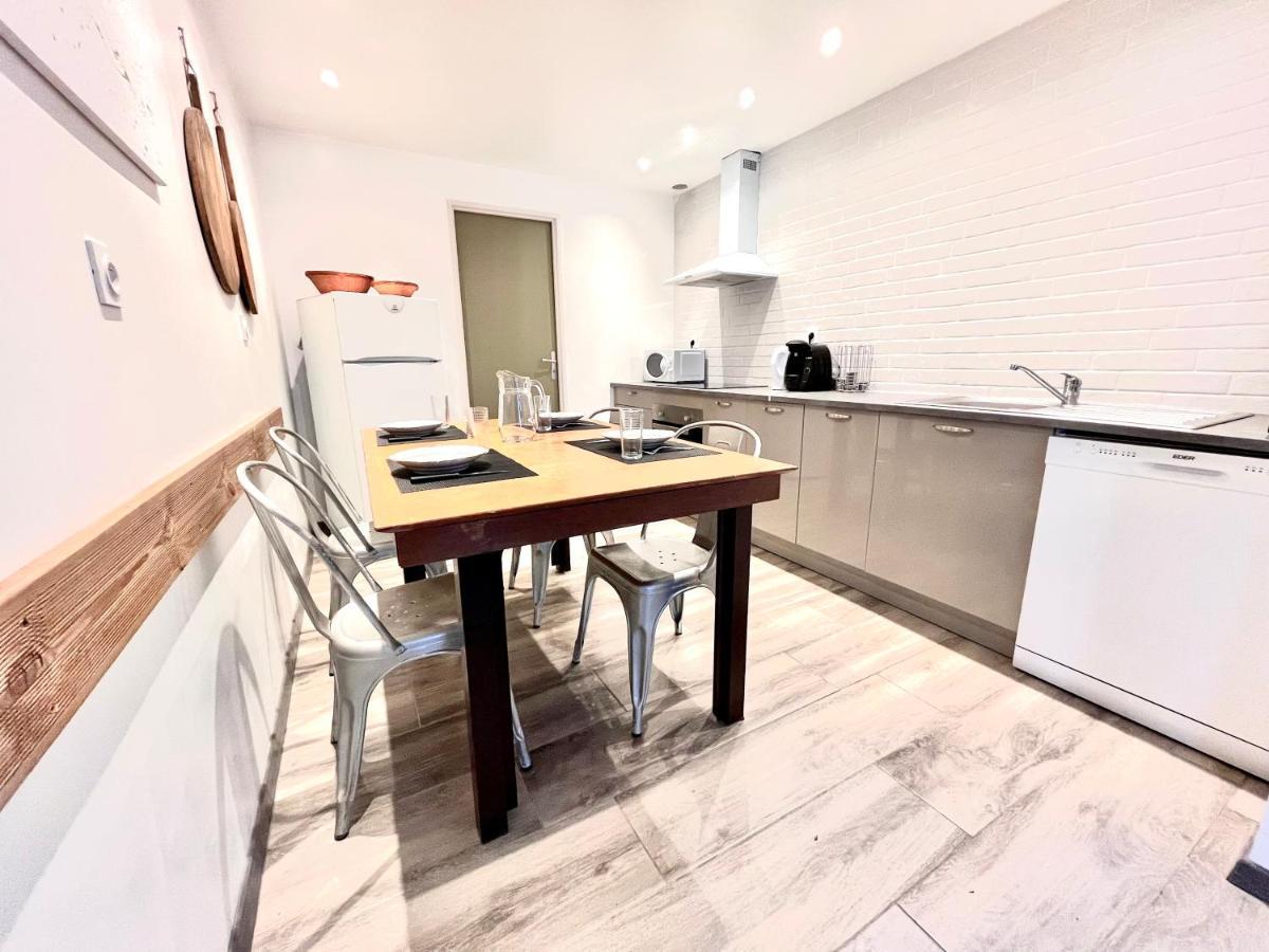Au Pied De La Cite Holiday home Carcassonne